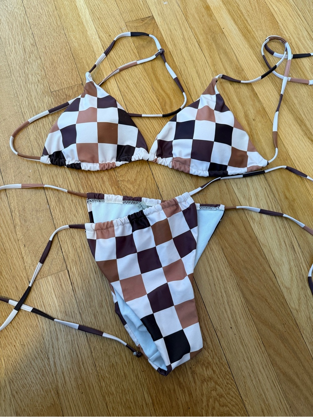 Zaful Checkerboard Triangle Bikini inโ White and Brown